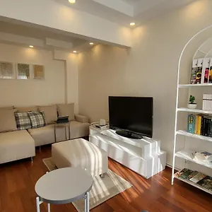 Flat With Bosphorus View In Rumelihisari اسطنبول